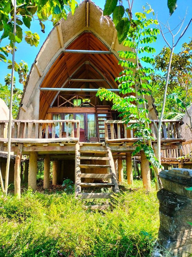 Rice Straw Green Lodge- Resort Quan Tom Bagian luar foto