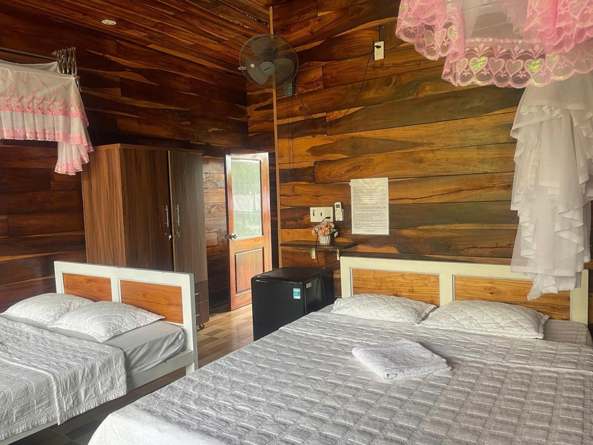 Rice Straw Green Lodge- Resort Quan Tom Bagian luar foto